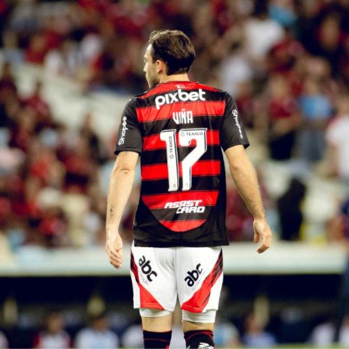 Time russo faz proposta por Viña, que está fora dos planos do Fla