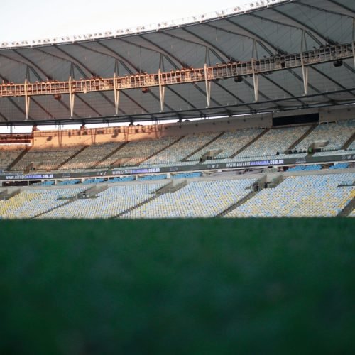 Vasco vai à Justiça contra o Flamengo para jogo no Maracanã