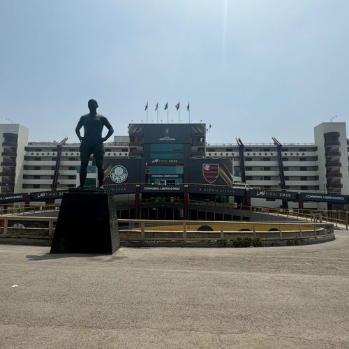 Veja detalhes da preparação do estádio para jogo do Flamengo x Palmeiras, pela final da Libertadores