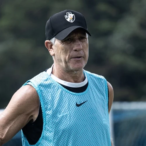 ex-Flamengo, Renato Gaúcho explica momento vivido pelo Vasco na temporada