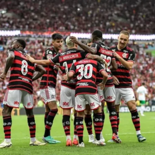 O Flamengo enfrenta o Internacional nesta quarta-feira (30), no Beira-Rio, em um confronto direto pela quarta posição no Campeonato Brasileiro